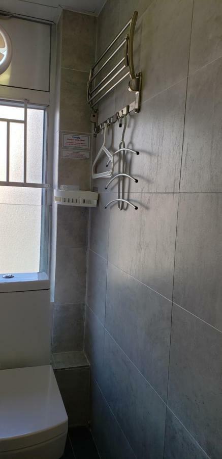 Sunrise International - Boutique Hostel Kowloon  Bagian luar foto
