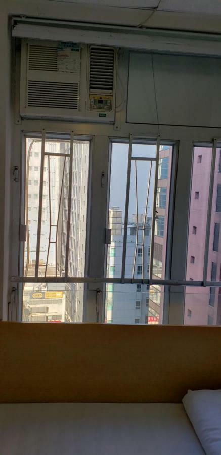 Sunrise International - Boutique Hostel Kowloon  Bagian luar foto