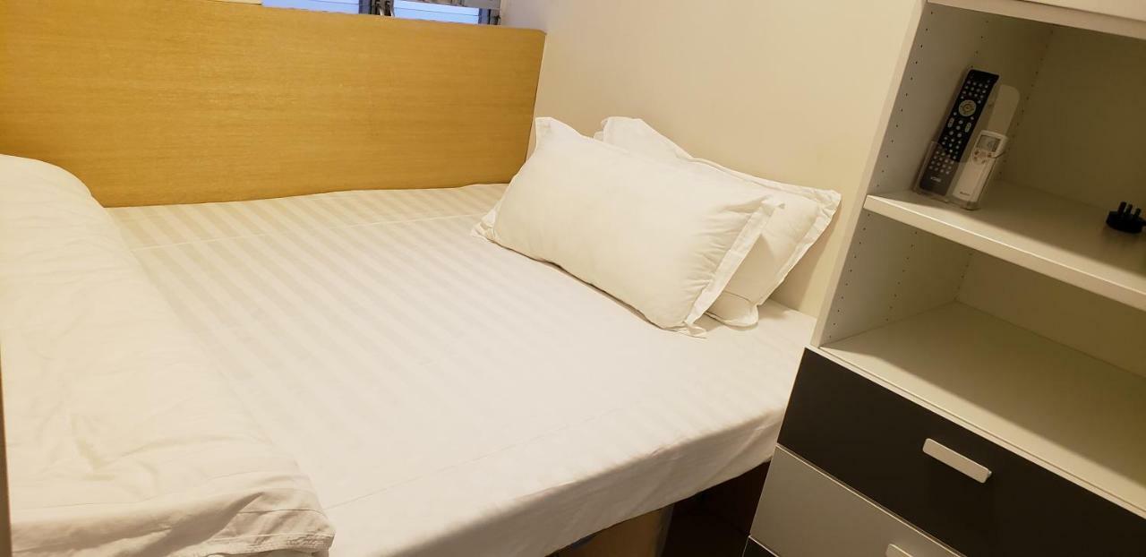 Sunrise International - Boutique Hostel Kowloon  Bagian luar foto